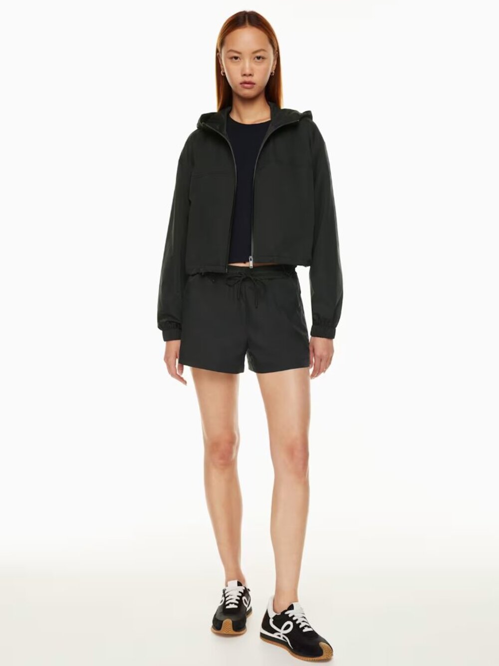 Aritzia Babaton Wells White Shorts Mini Mid Rise